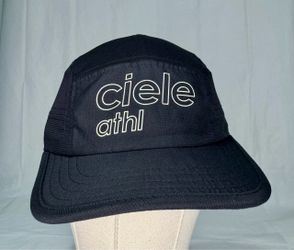 Ciele Athletics GOCap 58cm Black Mesh Adjustable Running Hat Cap NWOT