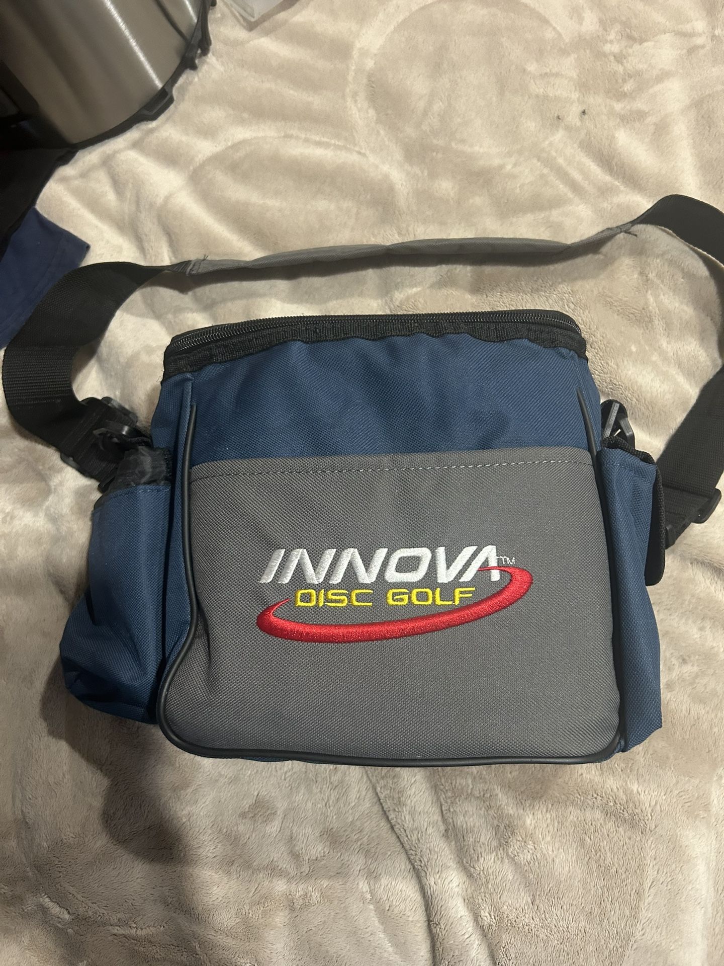 Innova Disc Golf Bag Slandered Size Blue Holds 12 Disks W/ Shoulder Strap