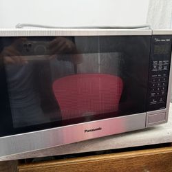 Panasonic nn-su696s 1.3 Cu. Ft. 1100w Countertop Microwave Oven - Oven Only