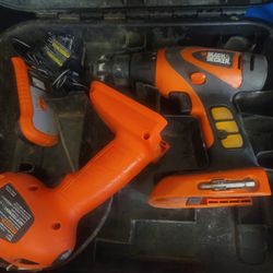 Black And DECKER drill And WORK LIGHT no Battery 
