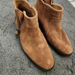 Ugg Booties woman 8