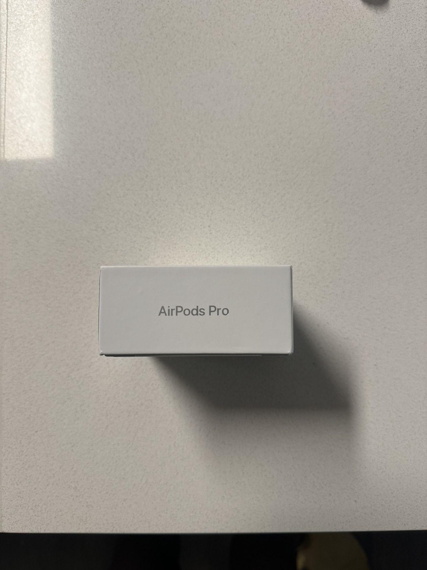 SEND BEST OFFER! AirPods Pro (SEALED IN THE BOX) 