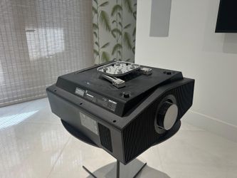 Projectors SONY VPL-XW6000