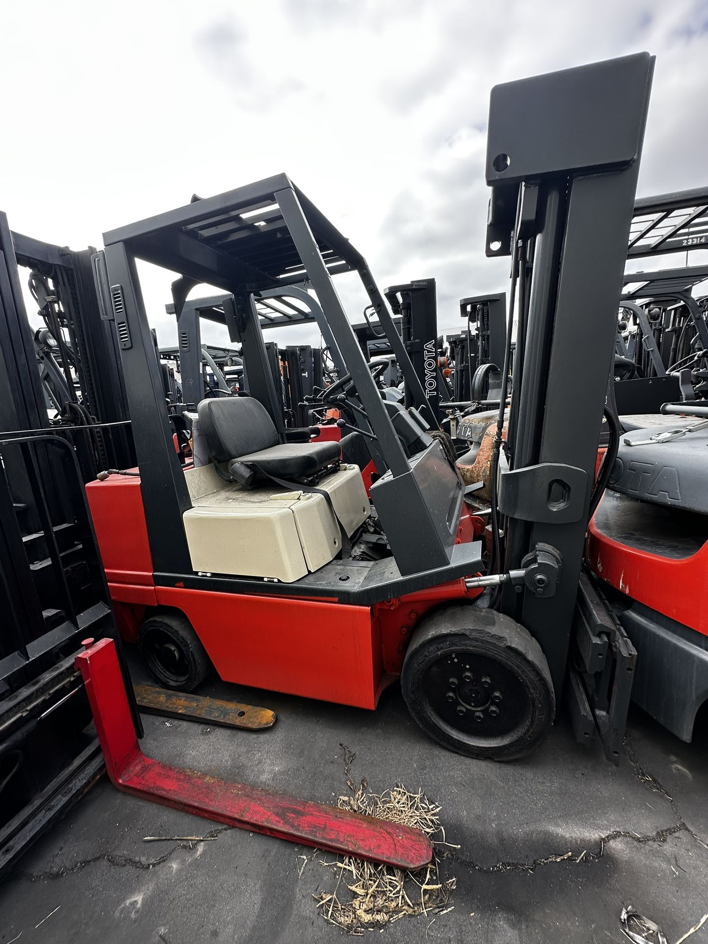Nissan Forklift For Sale