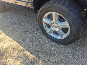 Chevy Silverado Rims 20"s