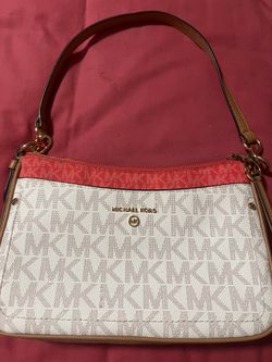 Micheal kors purse