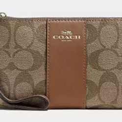 COACH Corner Zip Wristlet Signature Canvas W/ Brown Stripe - NEW W TAGS MSRP $88