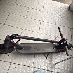 Populo electric scooter