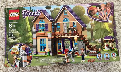 LEGO 41369 Friends Mia's House Building Kit with Mini Doll Friends Figures and Toy Horse (715 Pieces)