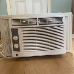 5000 BTU Air Conditioner