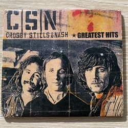 Crosby, Stills and Nash Greatest Hits (CD) With book, Great CD !!