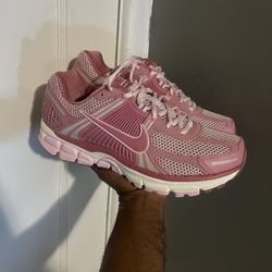 Nike Pink Vomero