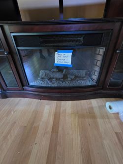 Built in electric fireplace