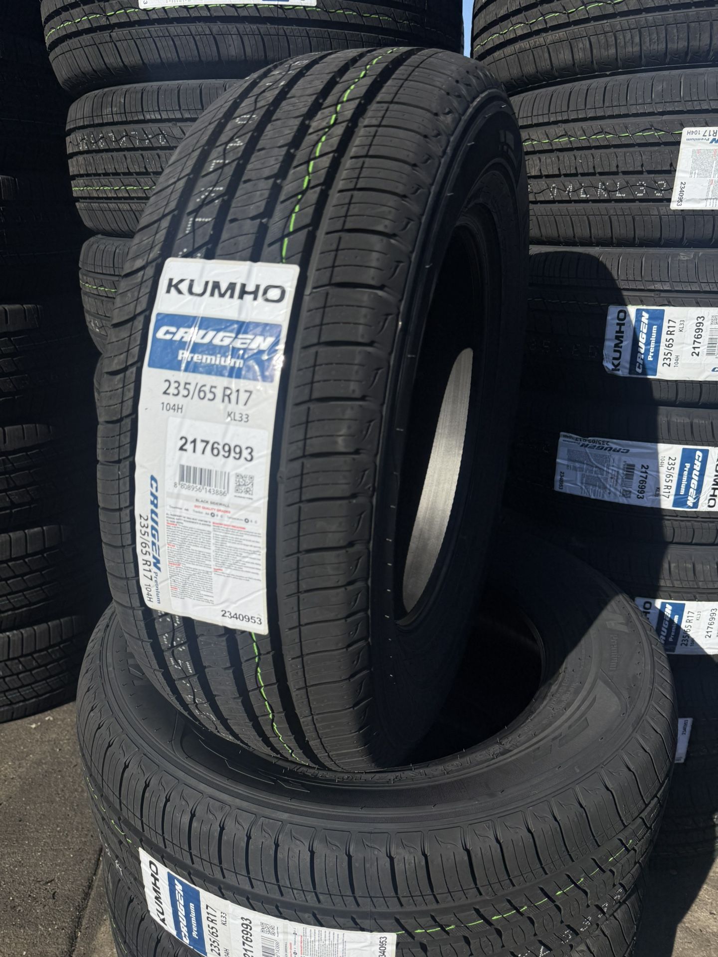 235/65/17 Kumho 4 New Tires Installed And Balanced 50,000 Miles