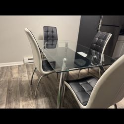 Modern Glass Dining Table 4 Chairs Black White