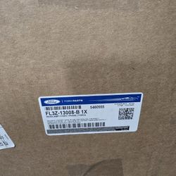 QuirkParts
https://offerup.com/redirect/?o=aHR0cHM6Ly93d3cucXVpcmtwYXJ0cy5jb20=
OEM NEW 2015-2017 Ford F-150 Left Headlamp Assembly FL3Z-13008-B