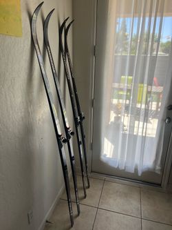 Rossignol Nordic S Cross Country Skis and poles