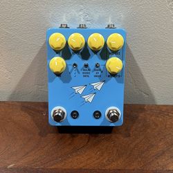 JHS Flight Delay Guitar Pedal