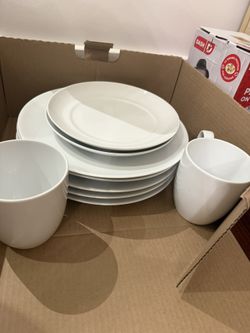 Plates And Mugs