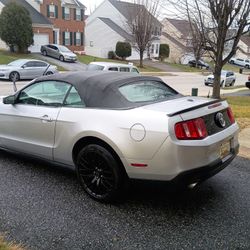 2011 Ford Mustang