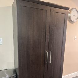 Kitchen Pantry