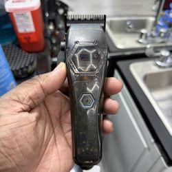 Metal Instinct Clipper 