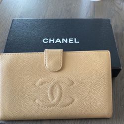 Chanel Wallet Look Here ⭐️⭐️☀️⭐️☀️⭐️