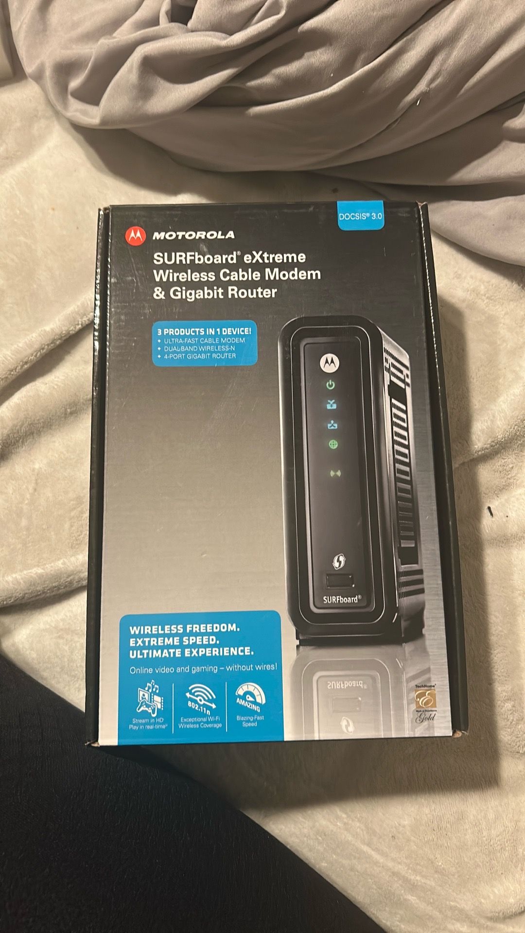 Wireless cable modem and router new