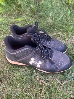 Baseball cleats size 5.5 Youth
