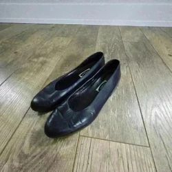 ROCKPORT womens navy  shoes size 9 