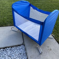 BABY CRIB 