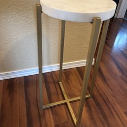 Plant Stand 