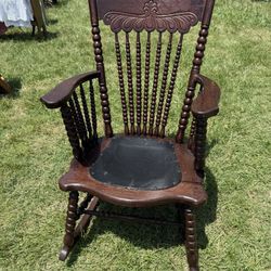 Vintage Rocking Chair 