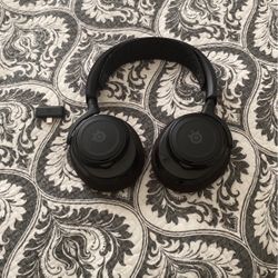 Steel Series Arctis Nova 7 Pro Gaming Headset