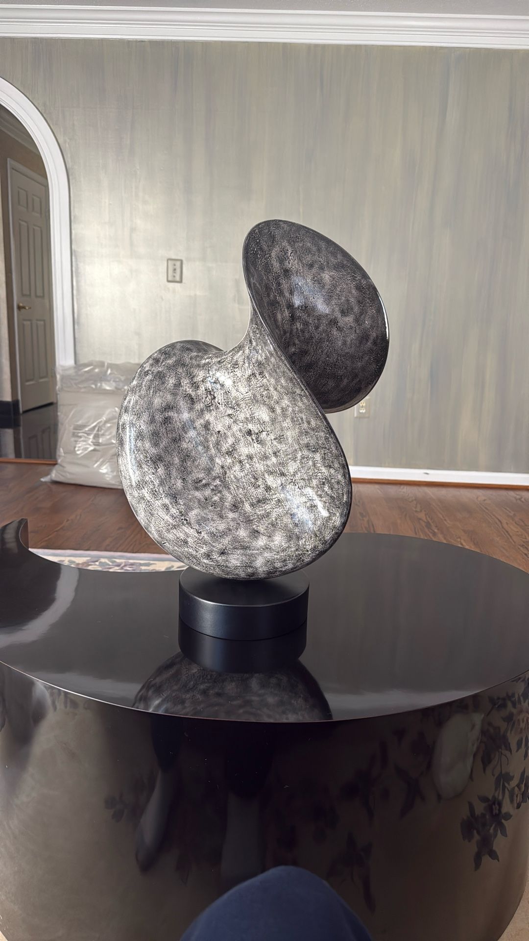 Modern Abstract Home Decor (Offer Price)