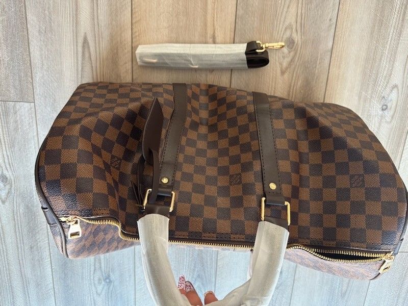 New Designer Duffle Bag With Strap
