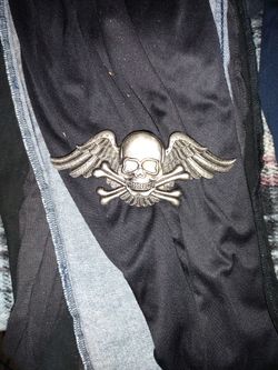 Winged Skull And Bones Belt Buckle