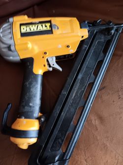 Dewalt nail gun