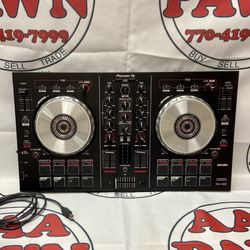Pioneer DDJ-SB2 2-Channel Performance DJ Controller Serato Compatible 11055488