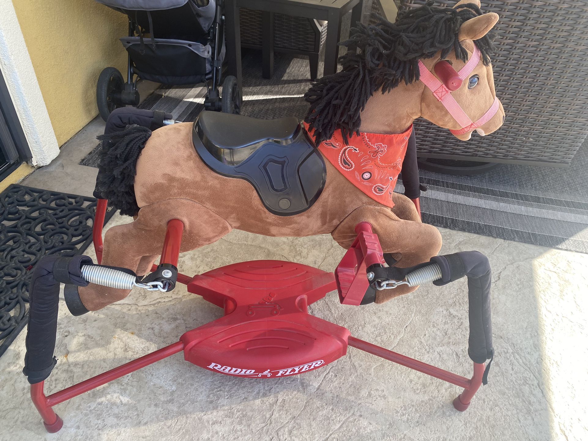 Radio Flyer Chestnut Plush Interactive Riding Horse Kids Ride On Toy