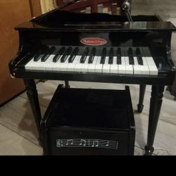 Kids Drum Set , Piano,  Play Area ... Moving Make Offers