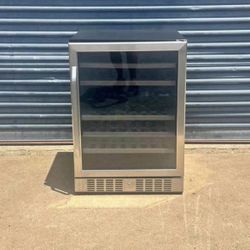 Dual Zone 24 in. 46-Bottle Built-In Wine Cooler Fridge Refrigerator with Lock and Reversible