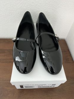Louis Vuitton Mary Janes Size 8