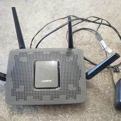 LINKSYS Computer Router