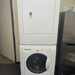 Kenmore washer And Kenmore Eléctric Dryer 