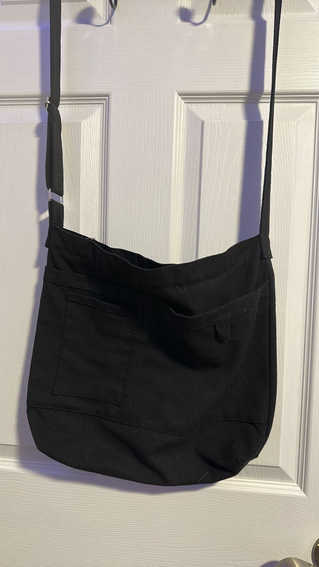Black Large Tote Bag With Lots Of Pockets