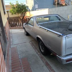 Chevy Camino 84’