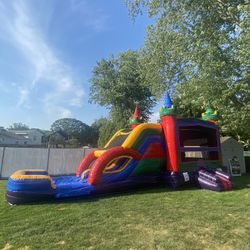Bounce House 