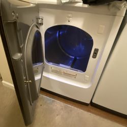 Samsung  Water Efficiency Full Washer & Dryer 
