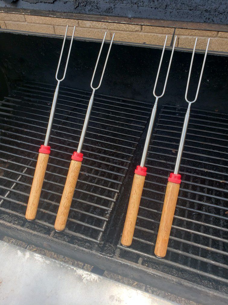 Coghlan's Telescoping Roasting  Forks. New  Sold Each Only Sell Through Offer Up Item